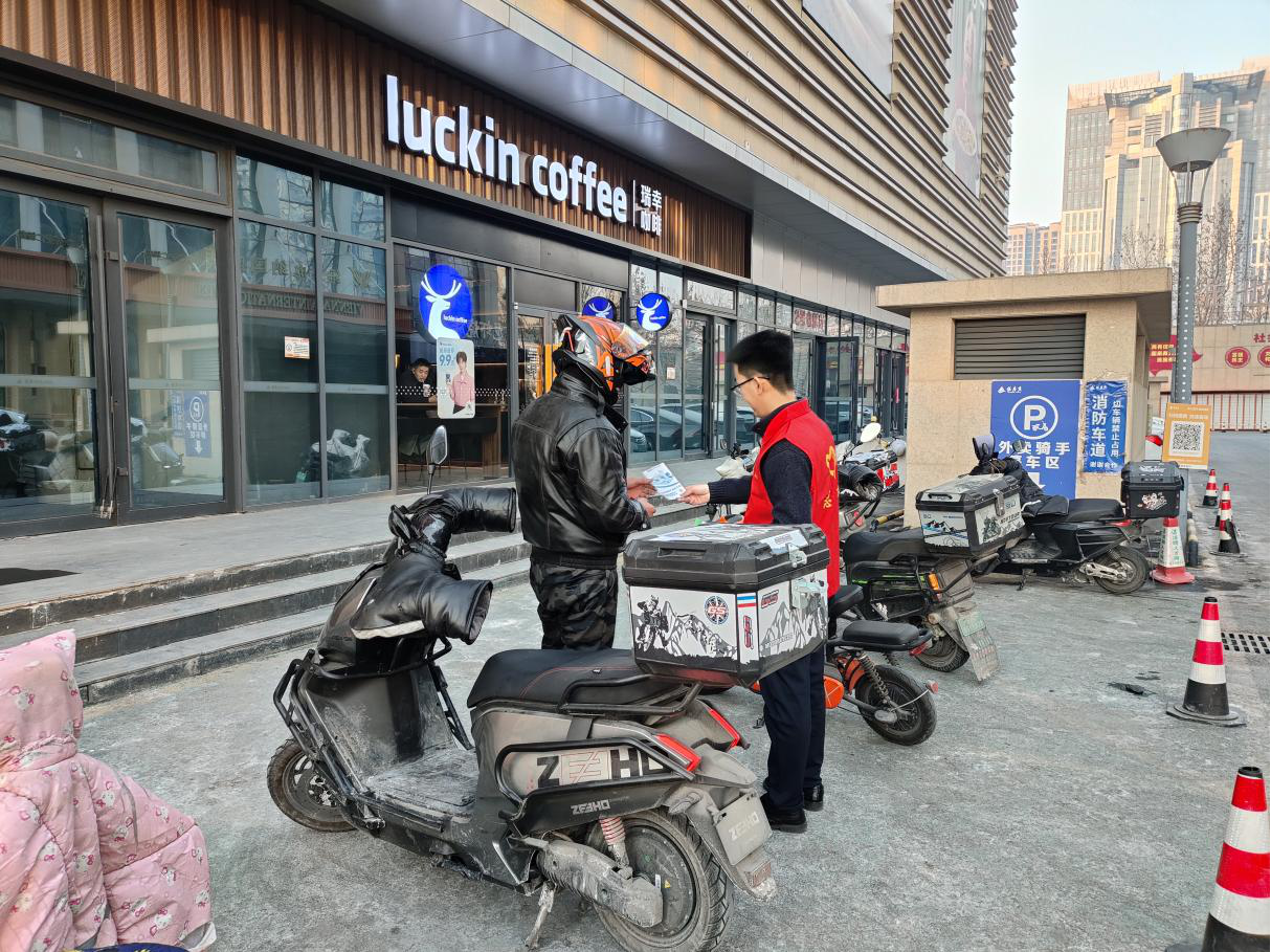 e7c3768f74d20fb28493a377fbe7e701.png e7c3768f74d20fb28493a377fbe7e701.png